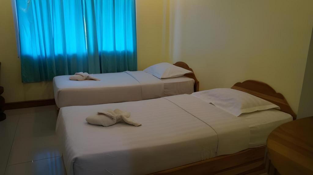 Lankham Hotel Paksze Kültér fotó
