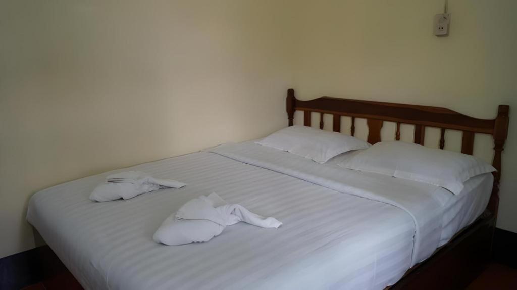Lankham Hotel Paksze Kültér fotó