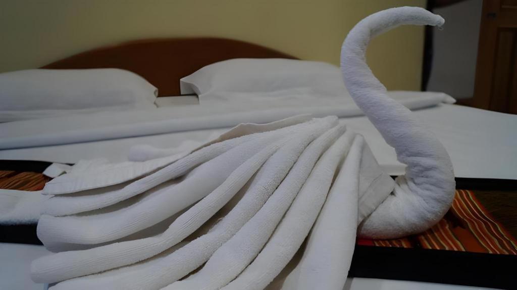 Lankham Hotel Paksze Kültér fotó