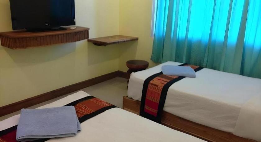 Lankham Hotel Paksze Kültér fotó