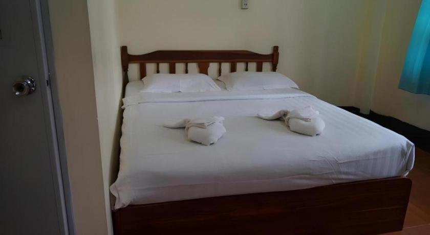 Lankham Hotel Paksze Kültér fotó
