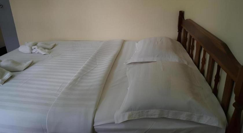 Lankham Hotel Paksze Kültér fotó